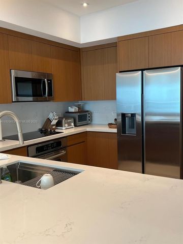 31 SE 5th St 3921, Miami, FL 33131