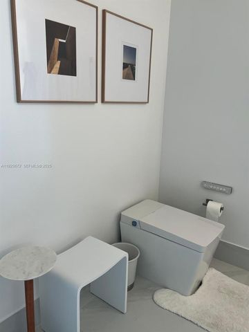 31 SE 5th St 3921, Miami, FL 33131