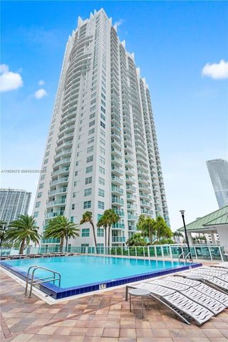 31 SE 5th St 3921, Miami, FL 33131