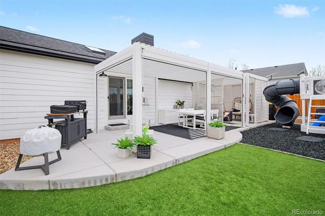 5220 E Aspen Avenue, Castle Rock, CO 80104