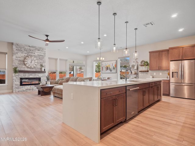 408 Kelsey Court, Minden, NV 89423