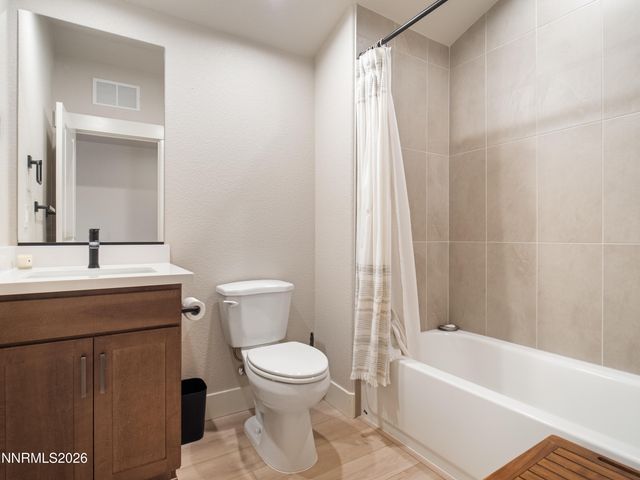 408 Kelsey Court, Minden, NV 89423