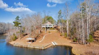 780 Dry Bridge Road, Farmville, VA 23901