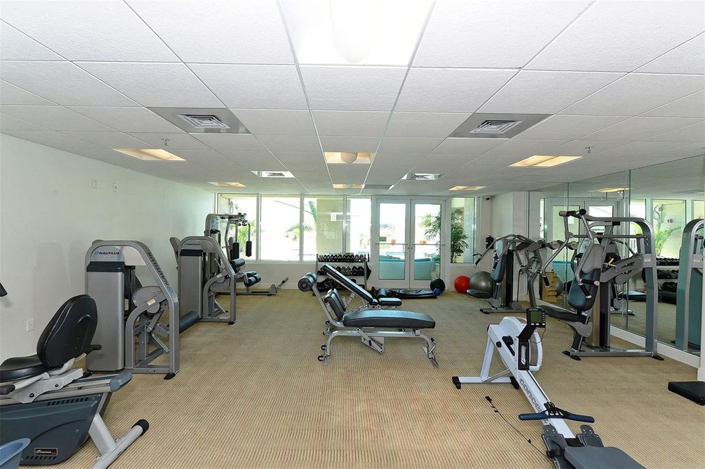 Image 36 of property listing at 1771 RINGLING BOULEVARD 1008, Sarasota, FL 34236