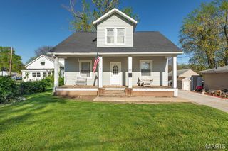 2418 Willow Street, Alton, IL 62002