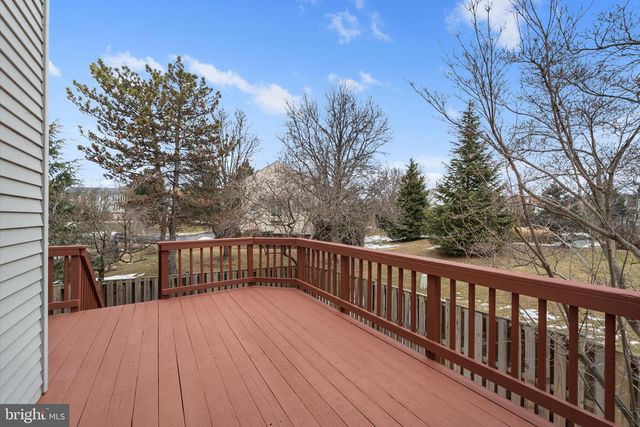 46868 RABBITRUN TER, Sterling, VA 20164