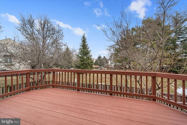 46868 RABBITRUN TER, Sterling, VA 20164