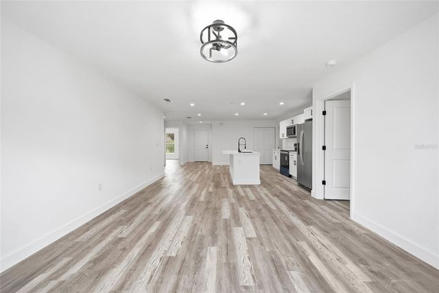 17180 DRAYTON LANE, Port Charlotte, FL 33948