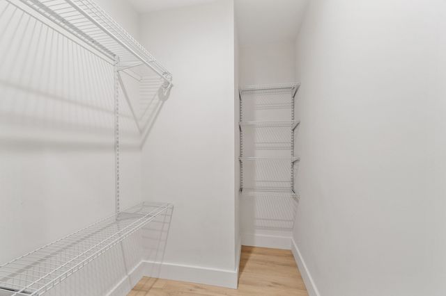 1246 Broadway 2, Somerville, MA 02144