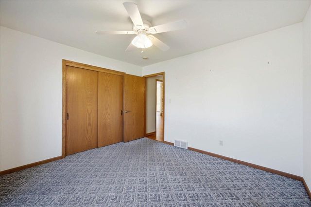 437 Emerald Hills DRIVE, Fredonia, WI 53021