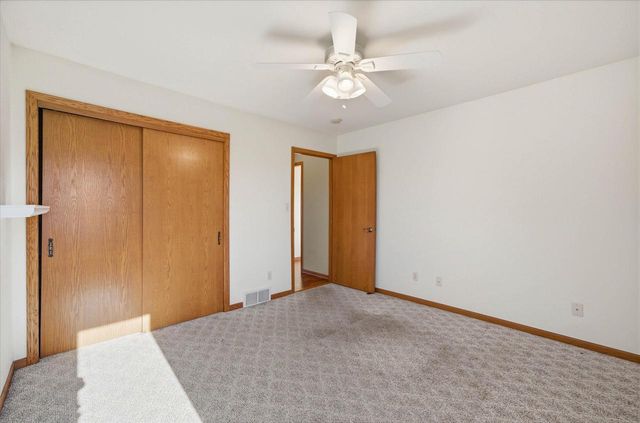 437 Emerald Hills DRIVE, Fredonia, WI 53021