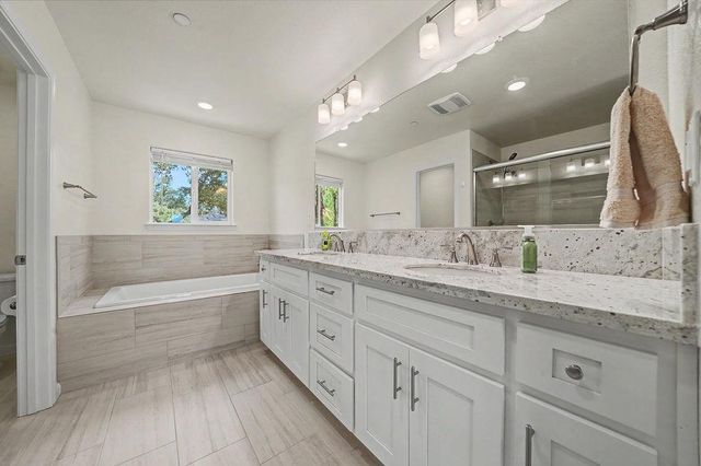 13871 Petersen Ranch Dr, Pine Grove, CA 95665