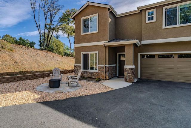 13871 Petersen Ranch Dr, Pine Grove, CA 95665