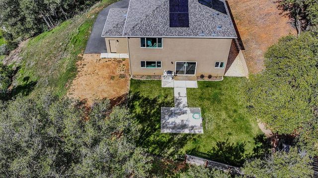 13871 Petersen Ranch Dr, Pine Grove, CA 95665