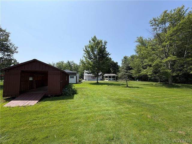 4238 Loran Avenue, Hamburg, NY 14075
