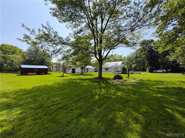 4238 Loran Avenue, Hamburg, NY 14075