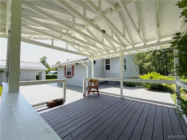 4238 Loran Avenue, Hamburg, NY 14075