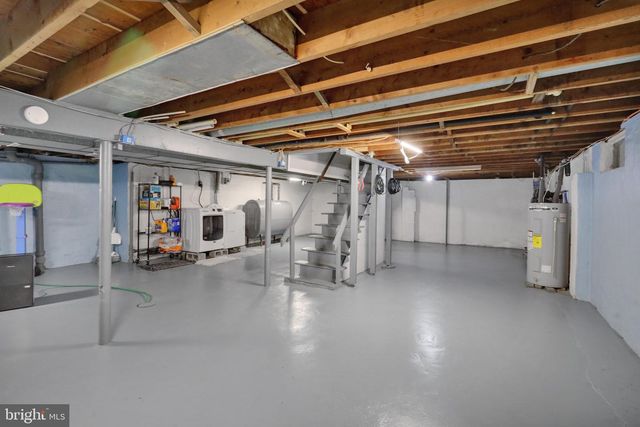 173 OLD FRIEDENSBURG RD, Reading, PA 19606