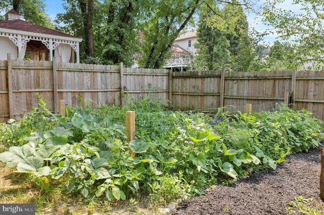 173 OLD FRIEDENSBURG RD, Reading, PA 19606
