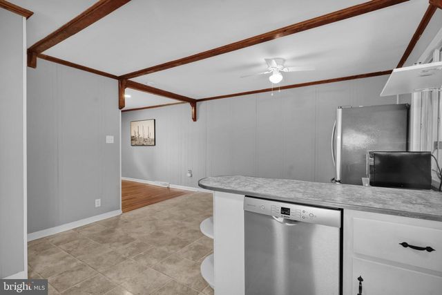 173 OLD FRIEDENSBURG RD, Reading, PA 19606
