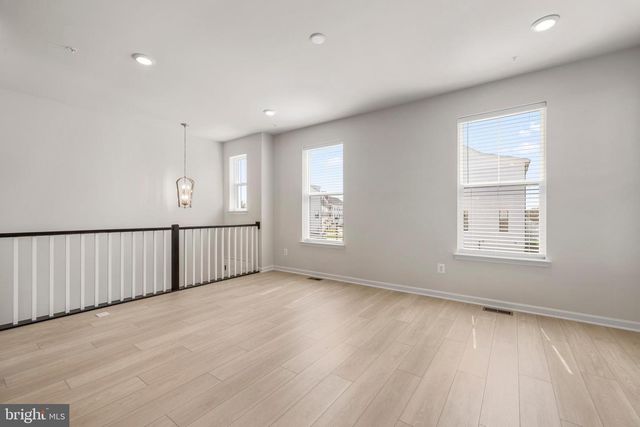 2132 PEACE LILY LN, Frederick, MD 21702