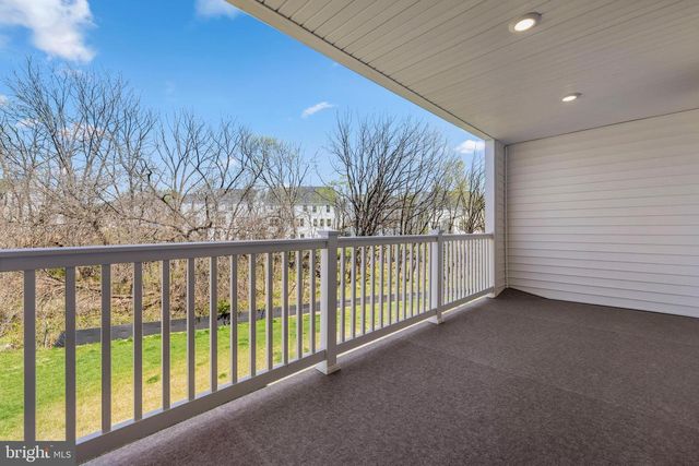 2132 PEACE LILY LN, Frederick, MD 21702