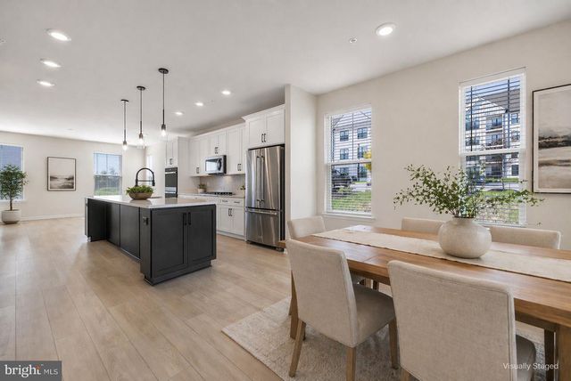 2132 PEACE LILY LN, Frederick, MD 21702