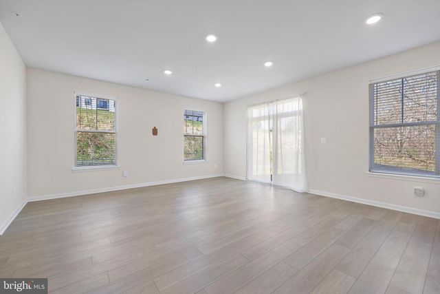 2132 PEACE LILY LN, Frederick, MD 21702