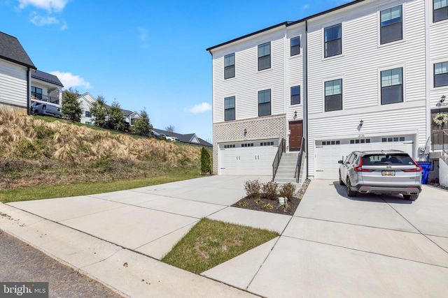 2132 PEACE LILY LN, Frederick, MD 21702