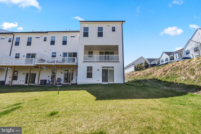 2132 PEACE LILY LN, Frederick, MD 21702