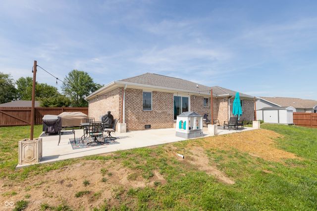1838 Richards Drive, Seymour, IN 47274