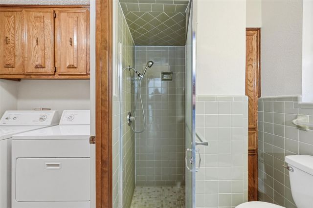 904 Shelley Drive, Arlington, TX 76012