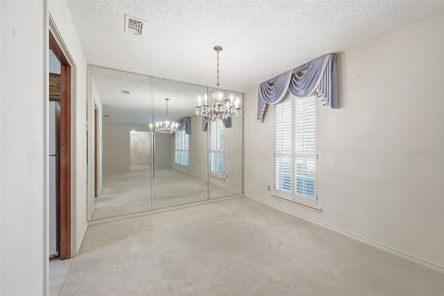 904 Shelley Drive, Arlington, TX 76012