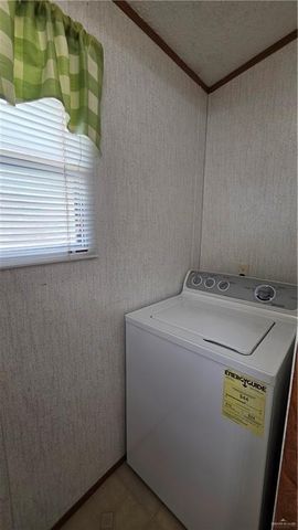 2400 Bobolink W Circle, Palmview, TX 78572