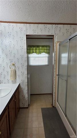 2400 Bobolink W Circle, Palmview, TX 78572