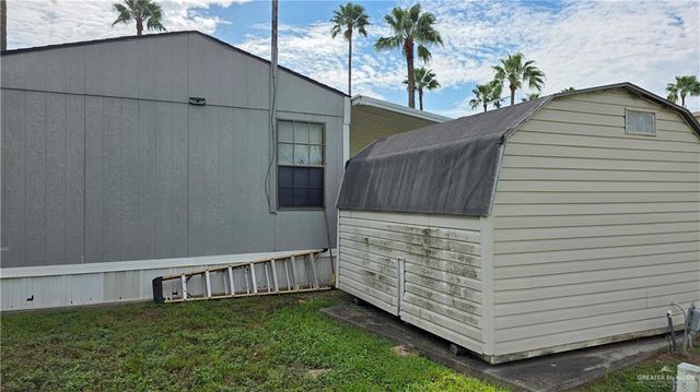 2400 Bobolink W Circle, Palmview, TX 78572