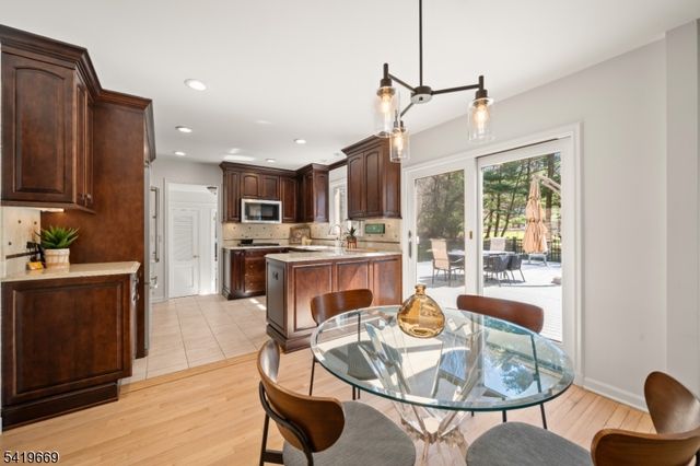 368 Central Ave, North Caldwell Boro, NJ 07006