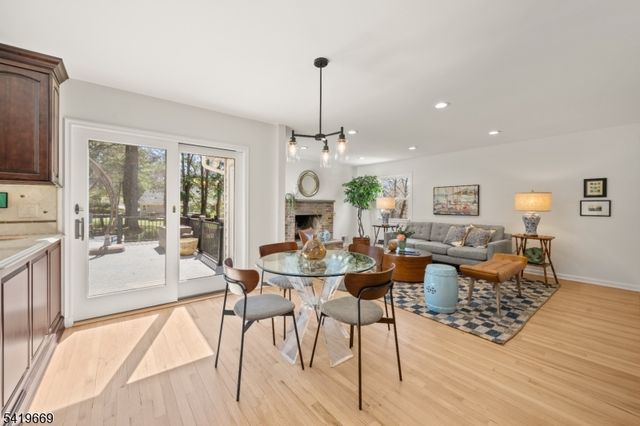 368 Central Ave, North Caldwell Boro, NJ 07006