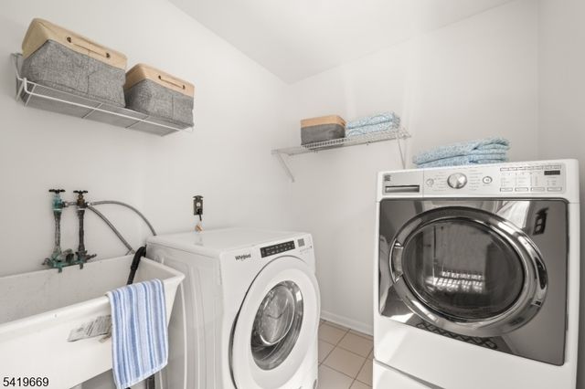 368 Central Ave, North Caldwell Boro, NJ 07006