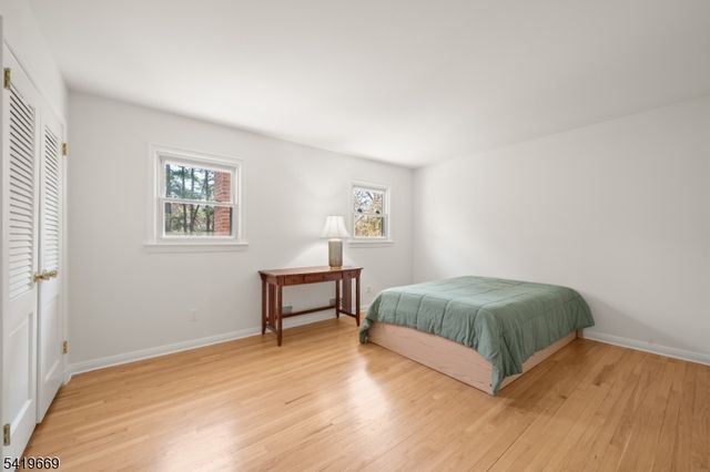 368 Central Ave, North Caldwell Boro, NJ 07006