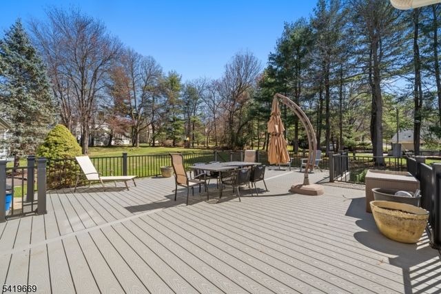 368 Central Ave, North Caldwell Boro, NJ 07006