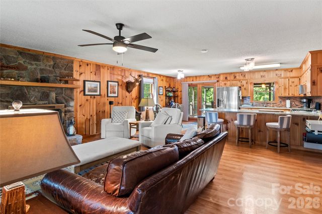 1502 Greenstreet Drive, Traphill, NC 28685