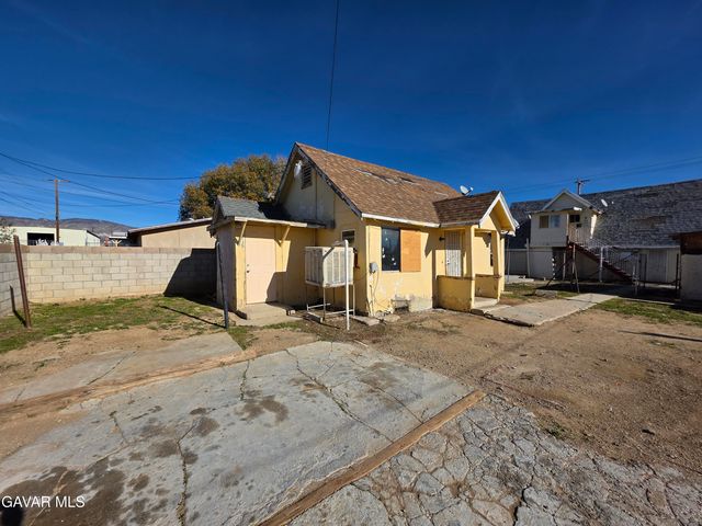 16133 I Street, Mojave, CA 93501