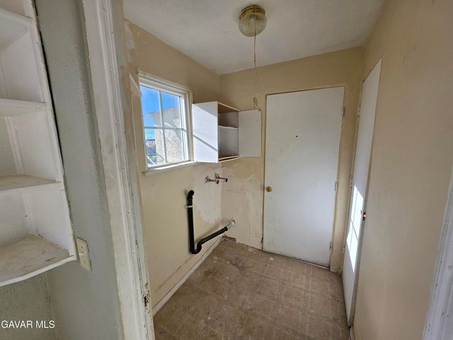 16133 I Street, Mojave, CA 93501