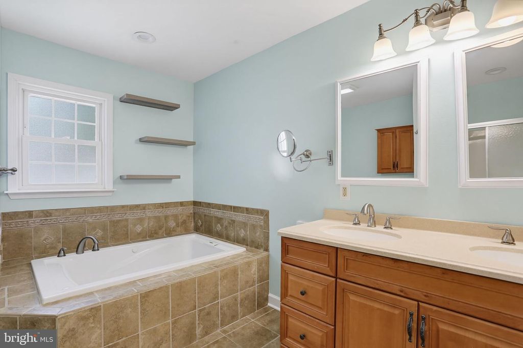 Image 12 of property listing at 103 WHAYLAND DR, Hebron, MD 21830