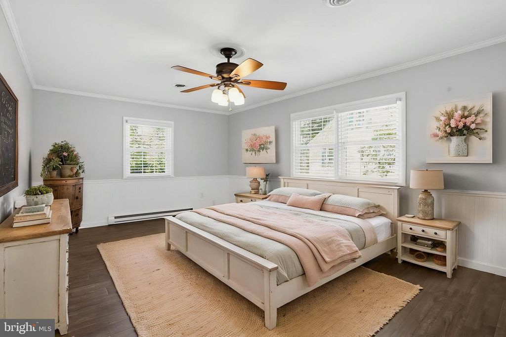 Image 9 of property listing at 103 WHAYLAND DR, Hebron, MD 21830