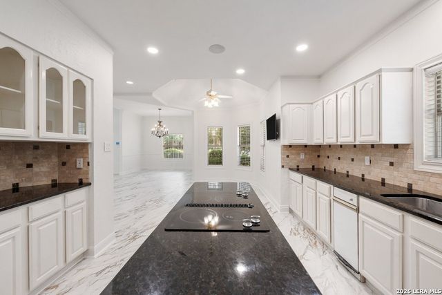 2239 Fawnfield, San Antonio, TX 78248