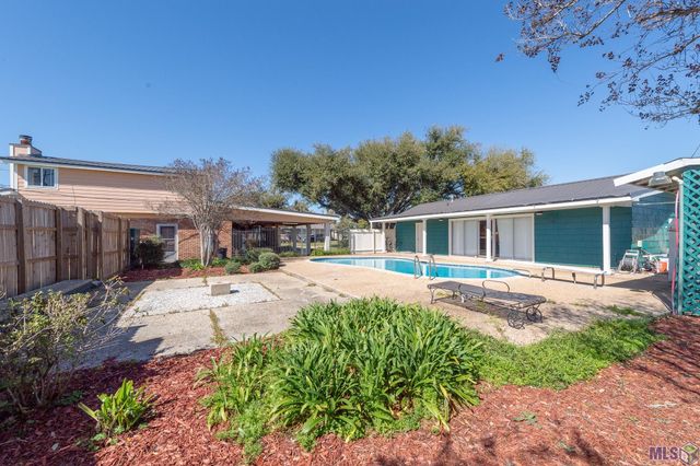 126 Callais Lane, Golden Meadow, LA 70357