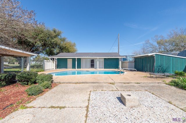 126 Callais Lane, Golden Meadow, LA 70357