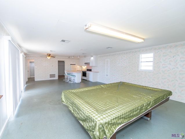 126 Callais Lane, Golden Meadow, LA 70357